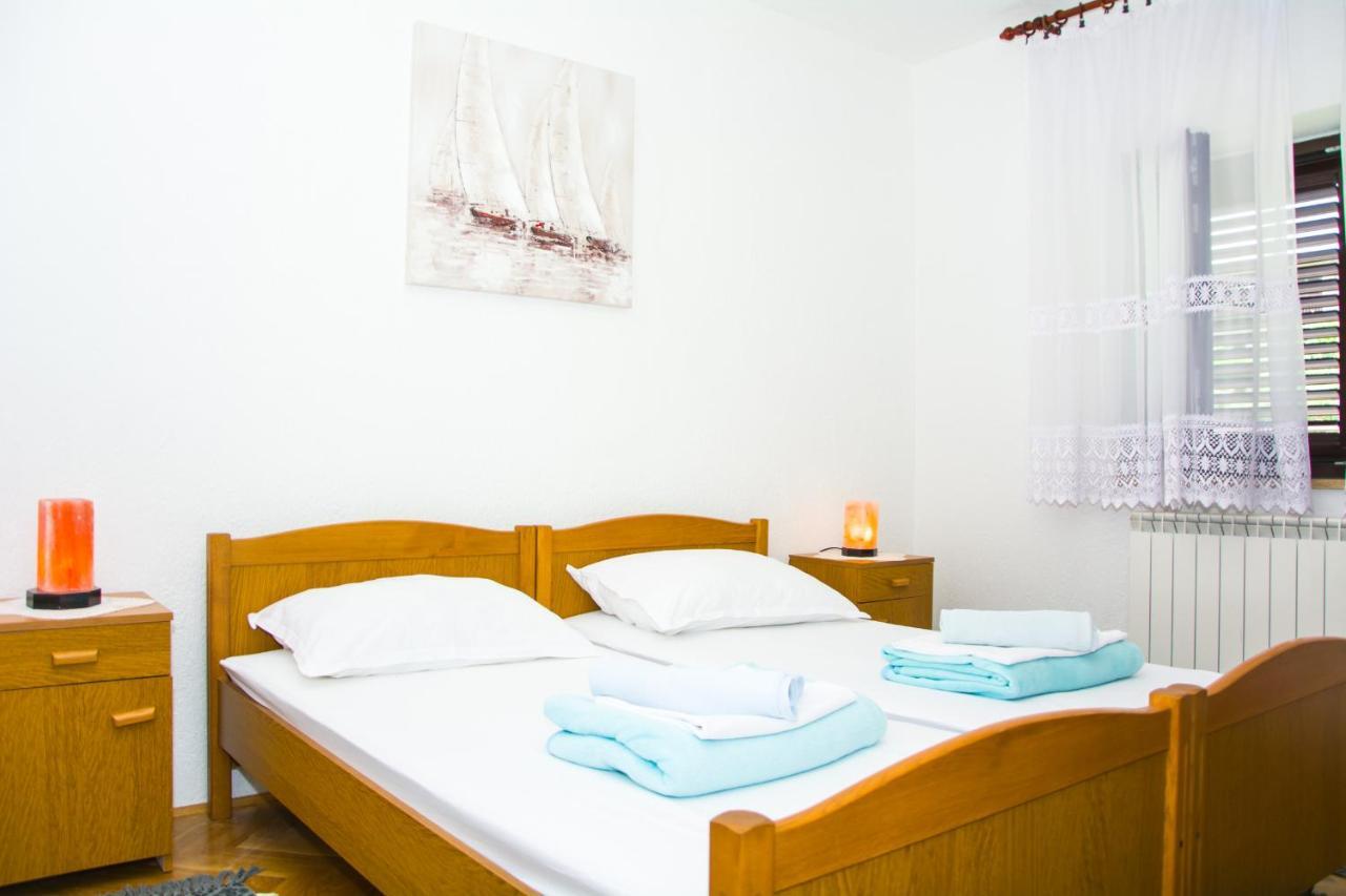 Apartman Gromila 塞尼 外观 照片