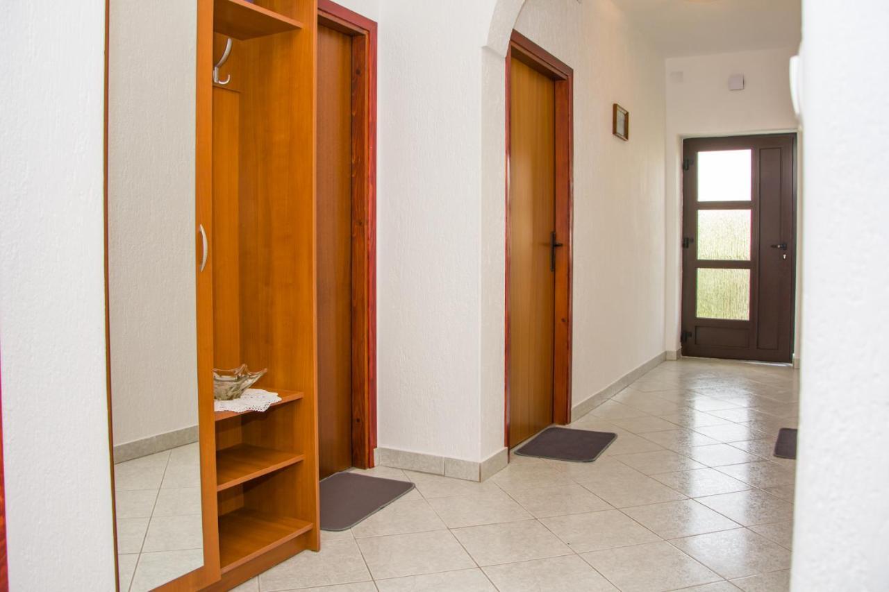 Apartman Gromila 塞尼 外观 照片
